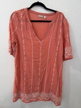Hinge embroidered dress with slip